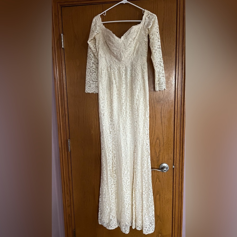 Lace casual wedding dress